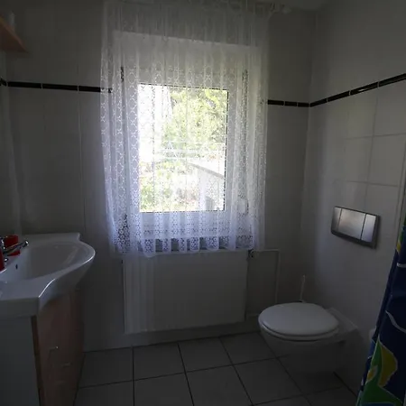 Rosenhof In * בינץ