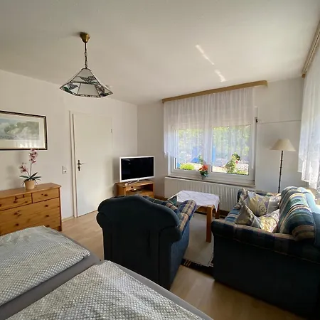 Rosenhof In * בינץ